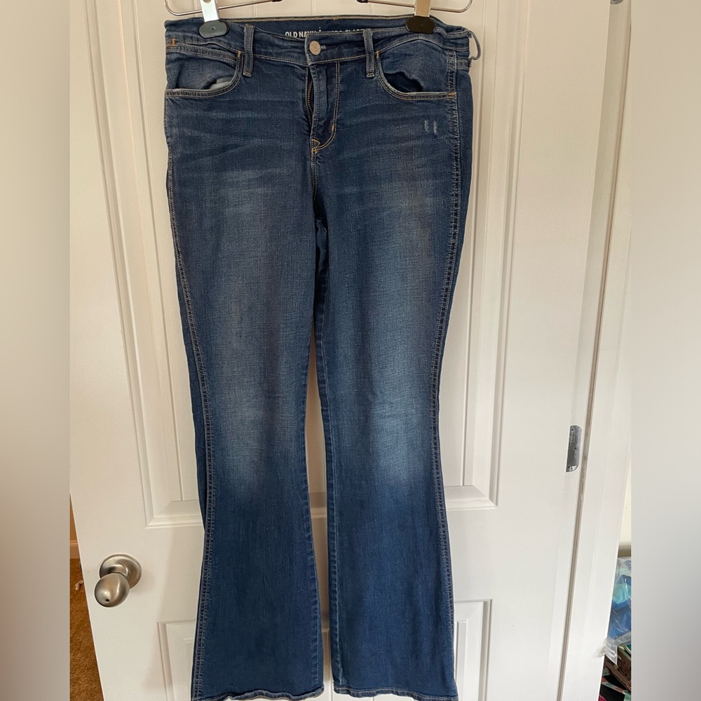 Old navy micro flare mid rise size 6 smoke free home